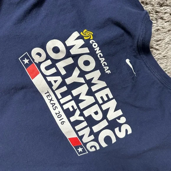 Nike Olympic Long Sleeve Shirt - Picture 3 of 4